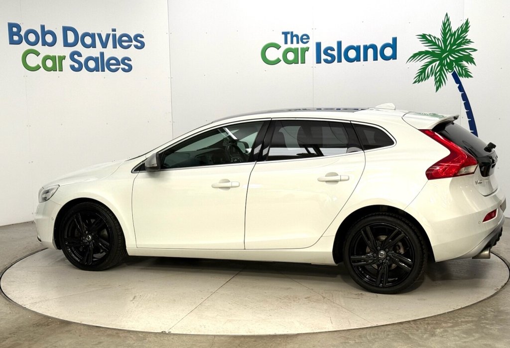 Used Volvo V40 2018 for sale - 77849577: Photo 5