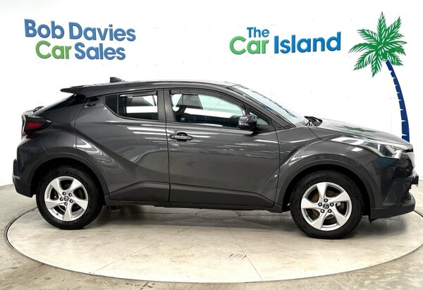Used Toyota C-HR 2019 for sale - 75573632: Photo 10