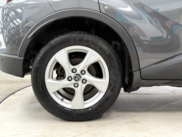 Used Toyota C-HR 2019 for sale - 75573632: Photo 14