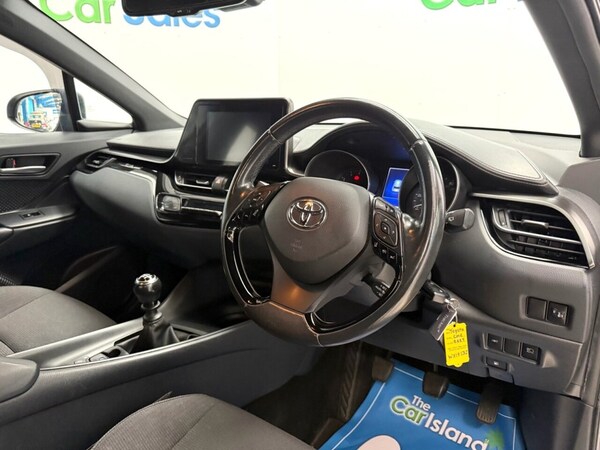 Used Toyota C-HR 2019 for sale - 75573632: Photo 15
