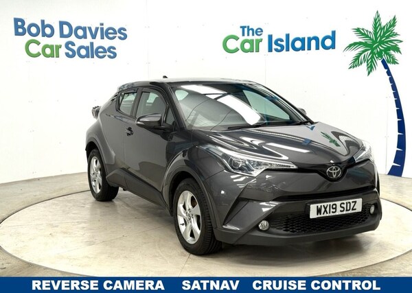 Used Toyota C-HR 2019 for sale - 75573632: Photo 1
