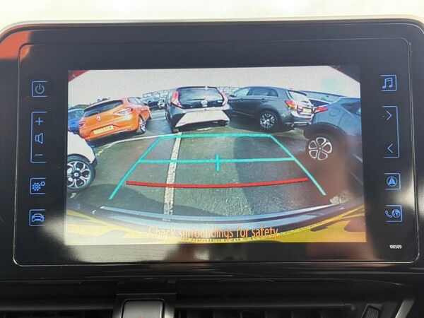 Used Toyota C-HR 2019 for sale - 75573632: Photo 29