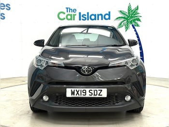 Used Toyota C-HR 2019 for sale - 75573632: Photo