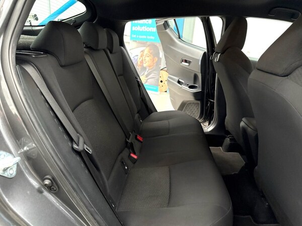 Used Toyota C-HR 2019 for sale - 75573632: Photo 30