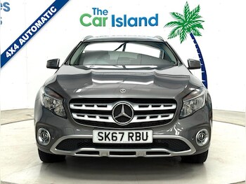 Used Mercedes-Benz GLA 2017 for sale - 76323482: Photo 2