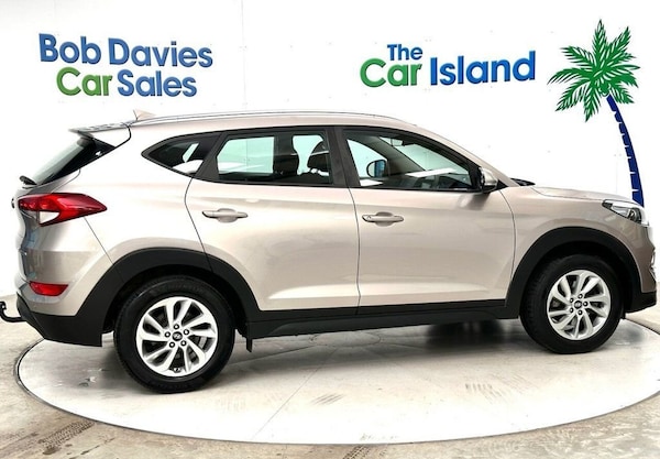 Used Hyundai TUCSON 2017 for sale - 75230122: Photo 10