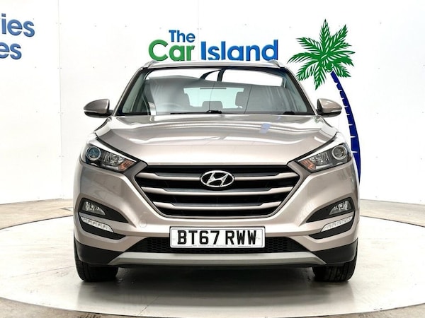 Used Hyundai TUCSON 2017 for sale - 75230122: Photo 2