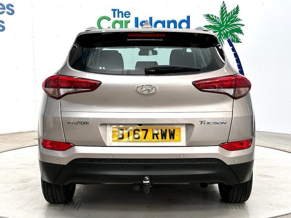 Used Hyundai TUCSON 2017 for sale - 75230122: Photo 8