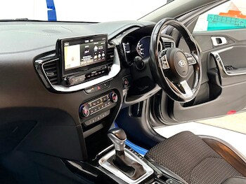 Used Kia XCeed 2020 for sale - 77693684: Photo