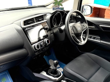 Used Honda Jazz 2018 for sale - 79244948: Photo