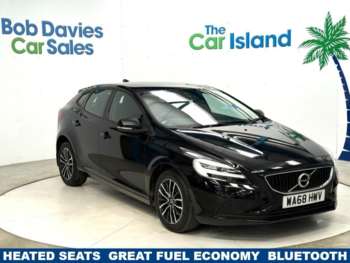 2018 (68) - 2.0 D2 Momentum Hatchback 5dr Diesel Manual Euro 6 (s/s) (120 ps)