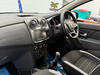 Used Dacia Sandero Stepway 2017 for sale - 78500635: Photo