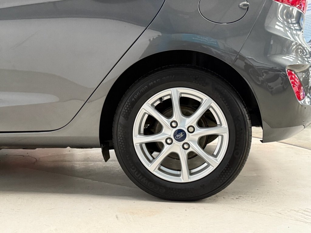 Used Ford Fiesta 2019 for sale - 76396328: Photo 11