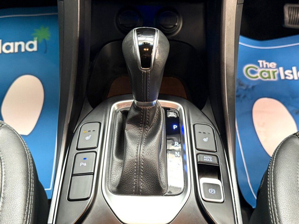 Used Hyundai Santa Fe 2018 for sale - 76454231: Photo 30