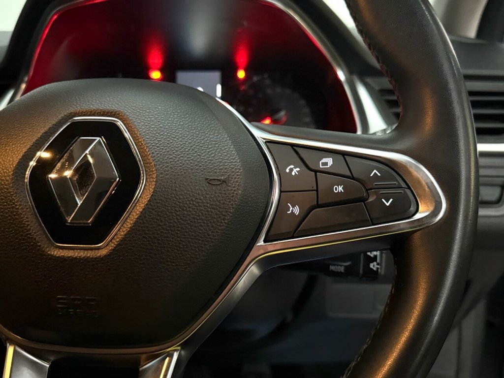 Used Renault Captur 2021 for sale - 76768563: Photo 18