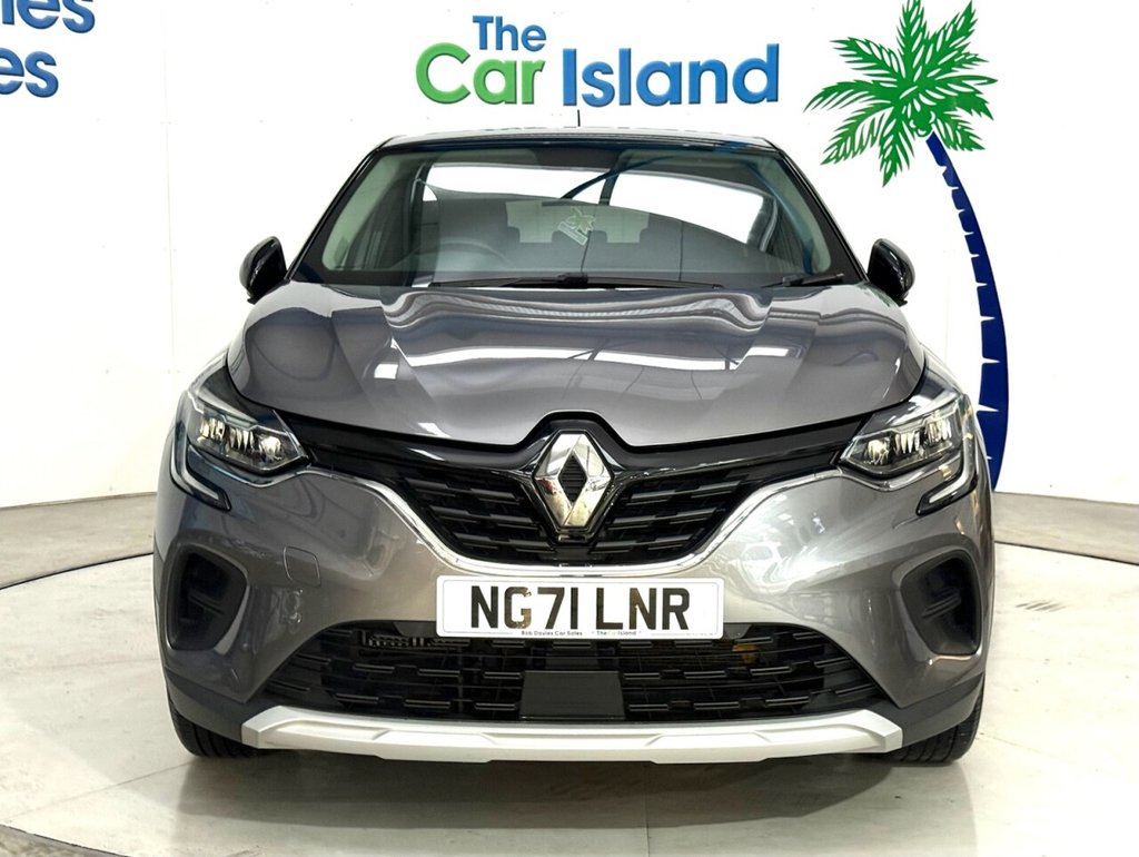 Used Renault Captur 2021 for sale - 76768563: Photo 2