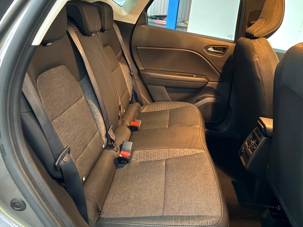 Used Renault Captur 2021 for sale - 76768563: Photo 25