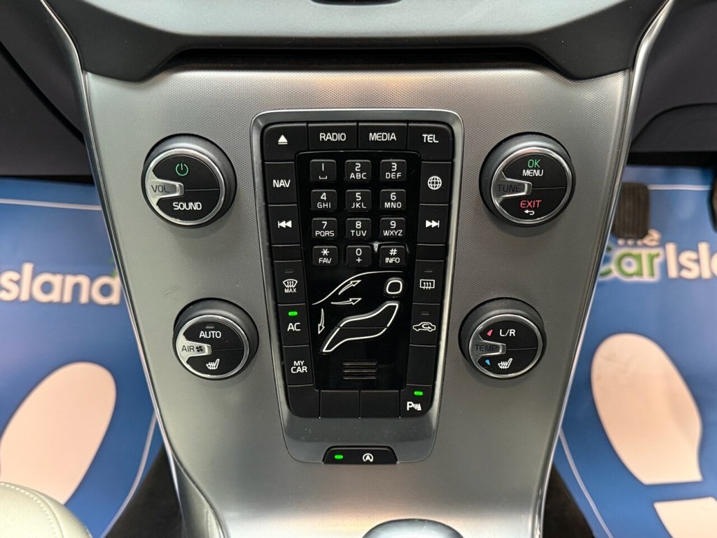 Used Volvo V40 2017 for sale - 77436457: Photo 21