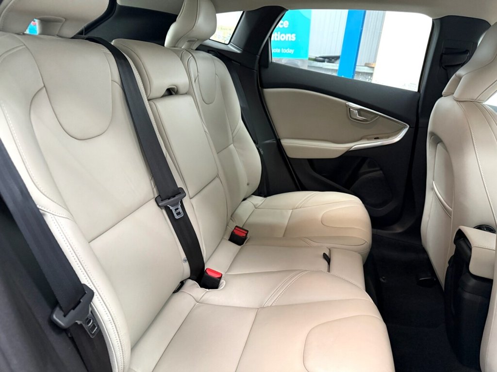 Used Volvo V40 2017 for sale - 77436457: Photo 23