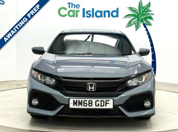 Used Honda Civic 2018 for sale - 76313049: Photo 1