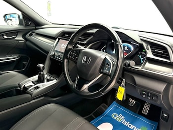 Used Honda Civic 2018 for sale - 76313049: Photo