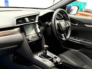 Used Honda Civic 2019 for sale - 78082799: Photo