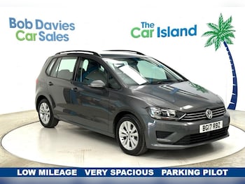 Used Volkswagen Golf SV 2017 for sale - 77953218: Photo