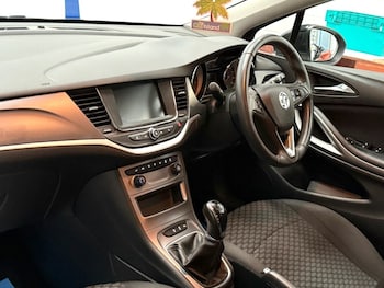 Used Vauxhall Astra 2021 for sale - 76454568: Photo