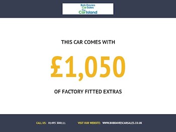 Used Volvo V40 2017 for sale - 77172360: Photo