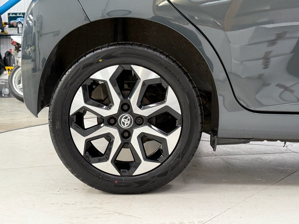 Used Toyota AYGO 2021 for sale - 78201013: Photo 12