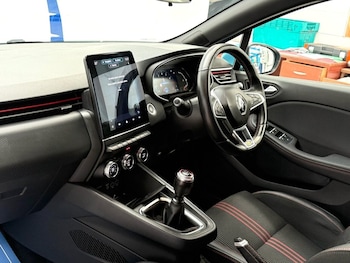 Used Renault Clio 2020 for sale - 79518697: Photo