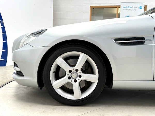 Used Mercedes-Benz SLK 2016 for sale - 75973936: Photo 11