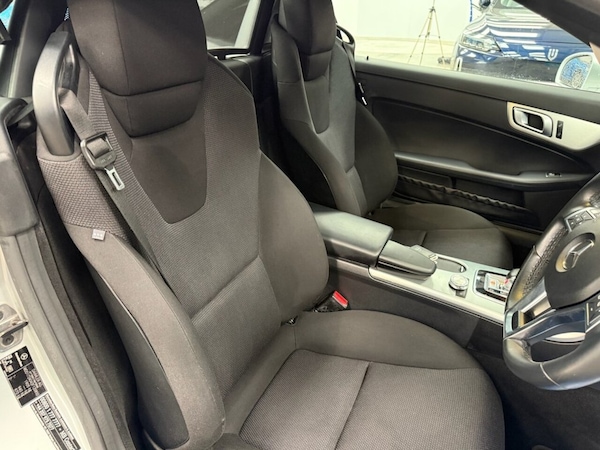 Used Mercedes-Benz SLK 2016 for sale - 75973936: Photo 17