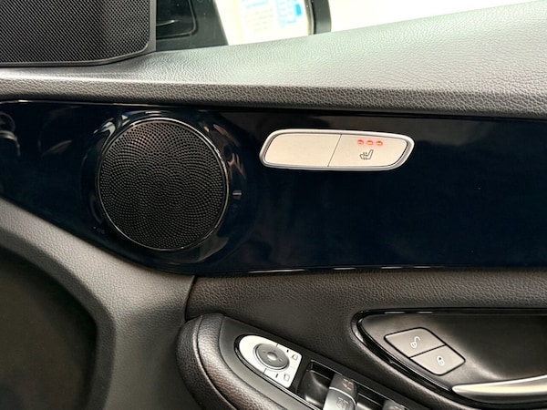 Used Mercedes-Benz C Class 2018 for sale - 76291735: Photo 24