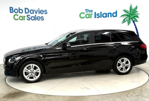 Used Mercedes-Benz C Class 2018 for sale - 76291735: Photo 5