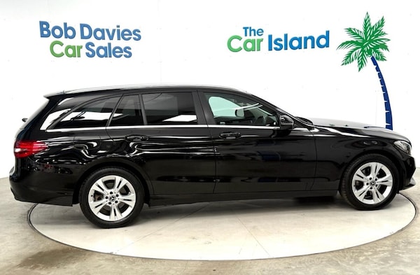Used Mercedes-Benz C Class 2018 for sale - 76291735: Photo 9