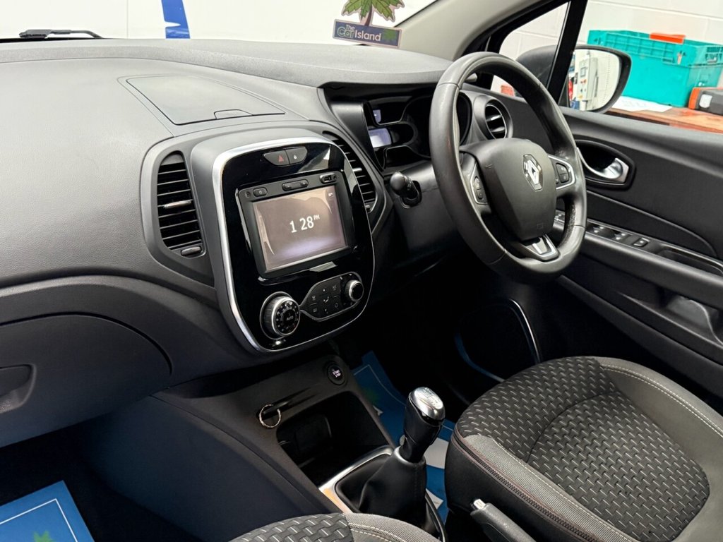 Used Renault Captur 2018 for sale - 78134483: Photo 4