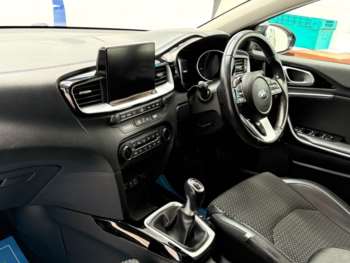 Used Kia Ceed 2018 for sale - 74845140: Photo