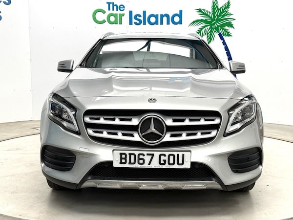 Used Mercedes-Benz GLA 2017 for sale - 76291893: Photo 2