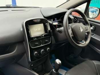 Used Renault Clio 2019 for sale - 74258376: Photo