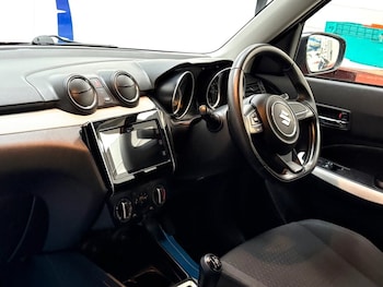Used Suzuki Swift 2019 for sale - 77370118: Photo