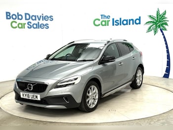 Used Volvo V40 Cross Country 2018 for sale - 75947387: Photo