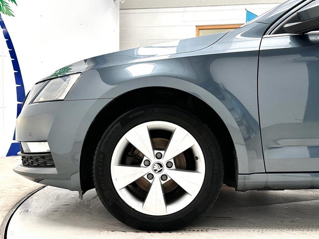 Used Skoda Octavia 2017 for sale - 76950547: Photo 13