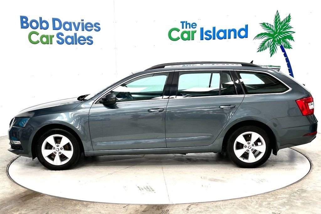 Used Skoda Octavia 2017 for sale - 76950547: Photo 5