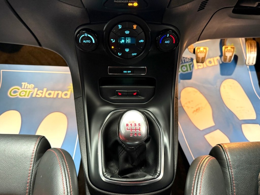 Used Ford Fiesta 2016 for sale - 76367490: Photo 26