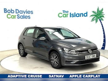 Used Volkswagen Golf 2017 for sale - 78583063: Photo