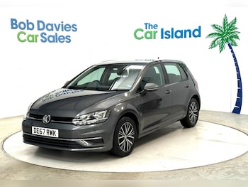 Used Volkswagen Golf 2017 for sale - 78583063: Photo