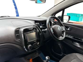 Used Renault Captur 2017 for sale - 74954007: Photo
