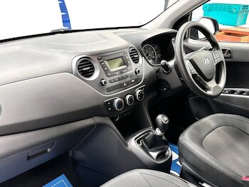 Used Hyundai i10 2018 for sale - 78850783: Photo