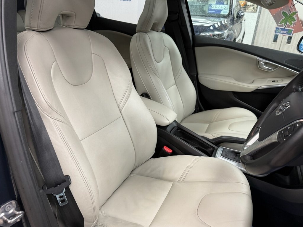 Used Volvo V40 2019 for sale - 75986129: Photo 18
